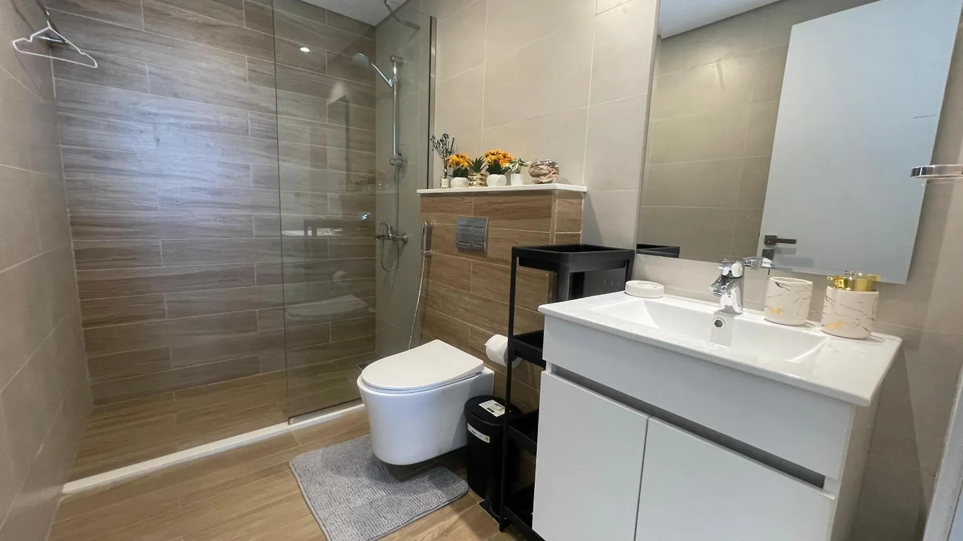 Apartment In Abu Dhabi For Rent Förenade Arabemiraten