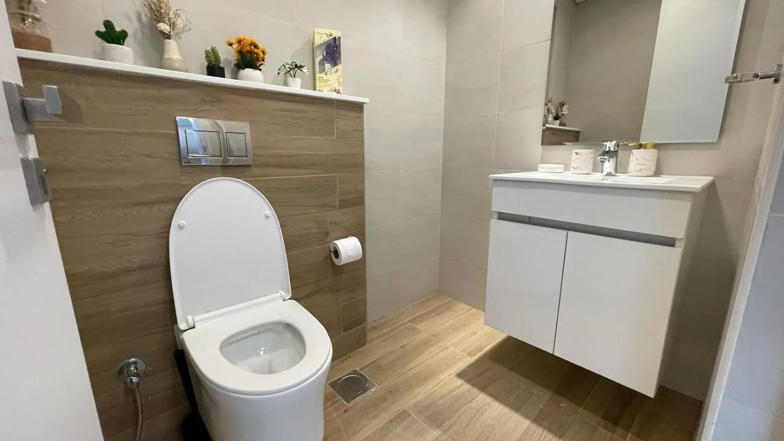 Apartment In Abu Dhabi For Rent