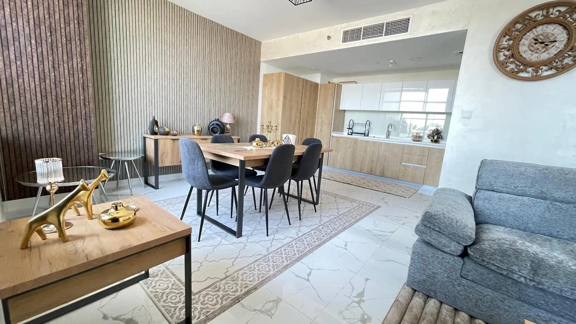 Apartment In Abu Dhabi For Rent 0*,  Vereinigte Arabische Emirate